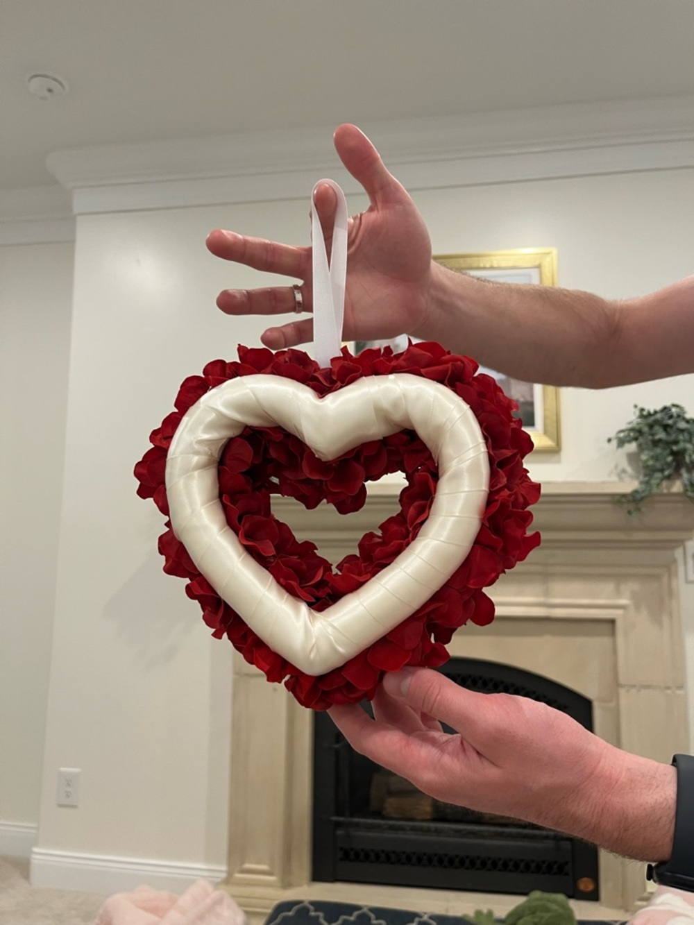 Tiny Red Heart Floral Wreath - Picture 2 of 5